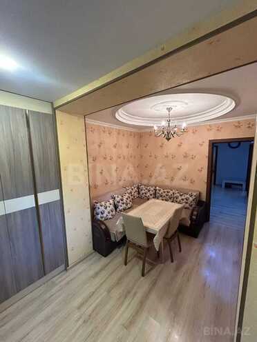 Продаётся 4-комн. вторичка 110 м², Бинагадинский р., photo 8 from 19