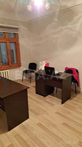 Сдаётся 3-комн. офис 80 м², м. Элмляр Академиясы, photo 3 from 8