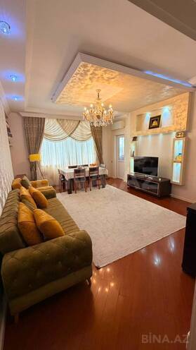 Продаётся 3-комн. новостройка 101 м², м. Элмляр Академиясы, photo 1 from 10