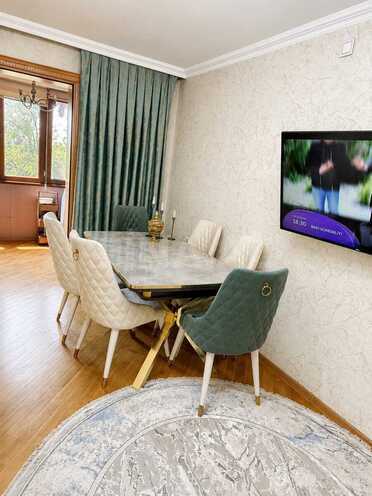 Satılır 4 otaqlı köhnə tikili 65 m², Neftçilər m., photo 3 from 13