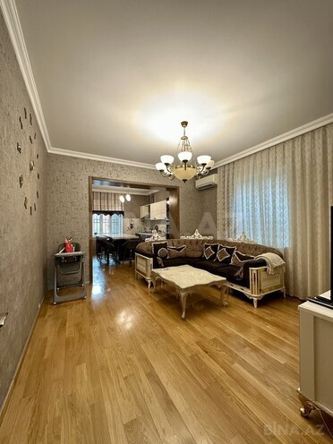 Satılır 6 otaqlı həyət evi/bağ evi 300 m², Neftçilər m., photo 8 from 32