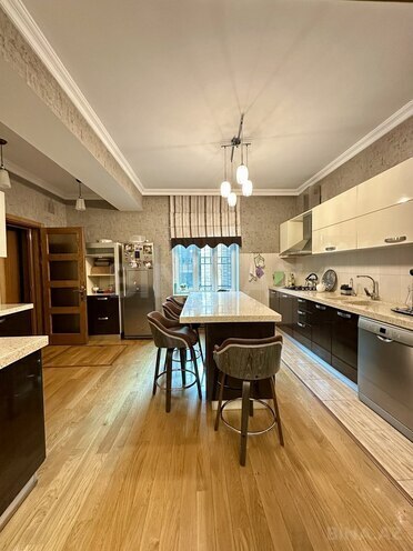 Satılır 6 otaqlı həyət evi/bağ evi 300 m², Neftçilər m., photo 6 from 32