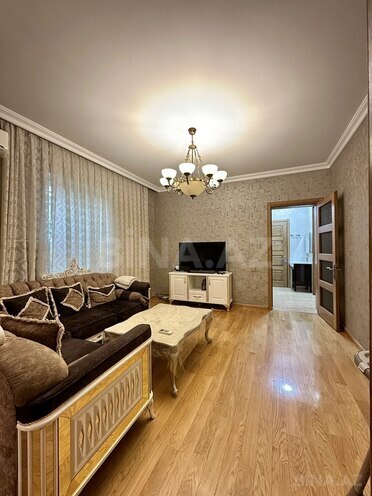 Satılır 6 otaqlı həyət evi/bağ evi 300 m², Neftçilər m., photo 10 from 32