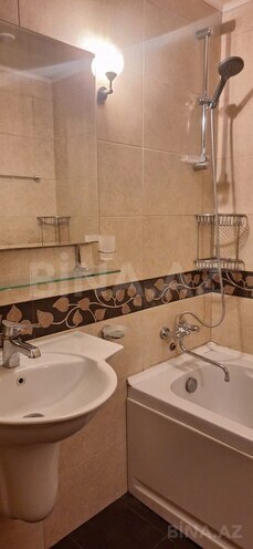 Сдаётся 3-комн. вторичка 80 м², м. Элмляр Академиясы, photo 16 from 18