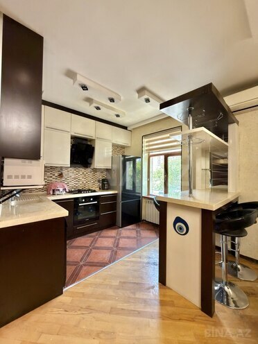 Satılır 3 otaqlı köhnə tikili 78 m², Şah İsmayıl Xətai m., photo 8 from 18