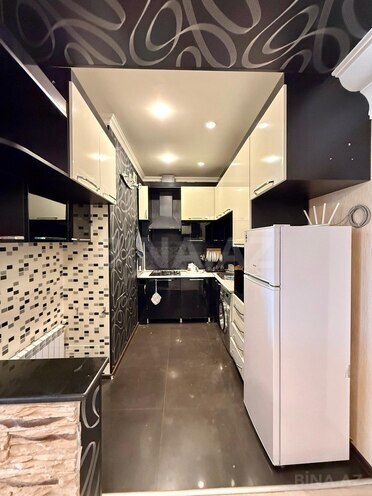 Продаётся 3-комн. новостройка 93 м², м. Мемар Аджеми, photo 13 from 18