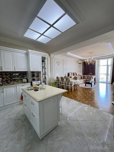 İcarəyə verilir 3 otaqlı yeni tikili 147 m², İçəri Şəhər m., photo 7 from 23