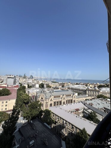 İcarəyə verilir 3 otaqlı yeni tikili 147 m², İçəri Şəhər m., photo 1 from 23