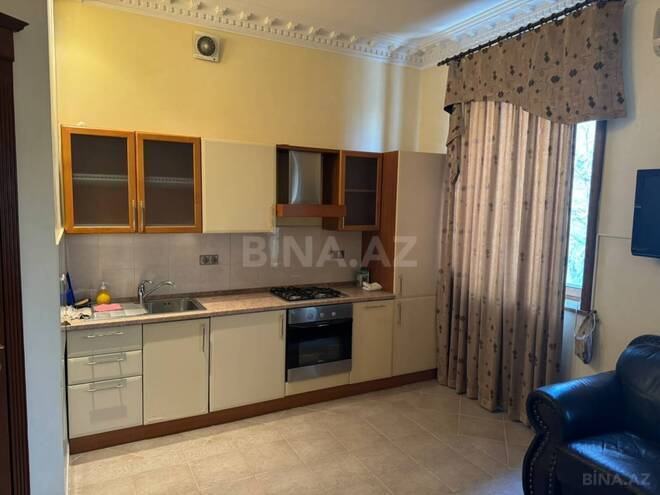 İcarəyə verilir 2 otaqlı köhnə tikili 45 m², 8 Noyabr m., photo 4 from 11