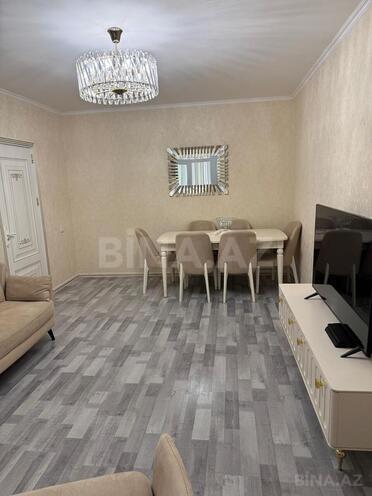 Продаётся 3-комн. вторичка 72 м², Бинагадинский р., photo 1 from 24