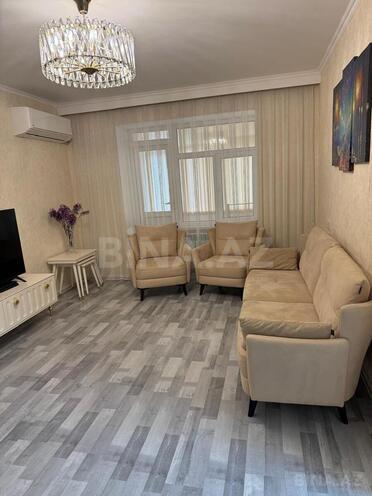 Продаётся 3-комн. вторичка 72 м², Бинагадинский р., photo 4 from 24