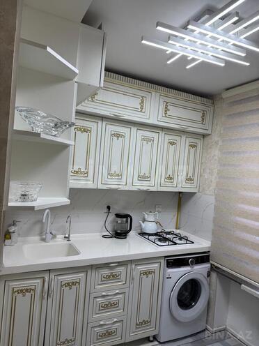 Продаётся 3-комн. вторичка 72 м², Бинагадинский р., photo 9 from 24