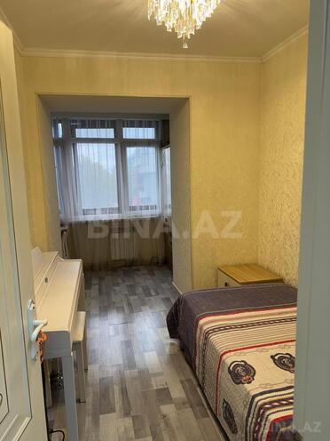 Продаётся 3-комн. вторичка 72 м², Бинагадинский р., photo 19 from 24