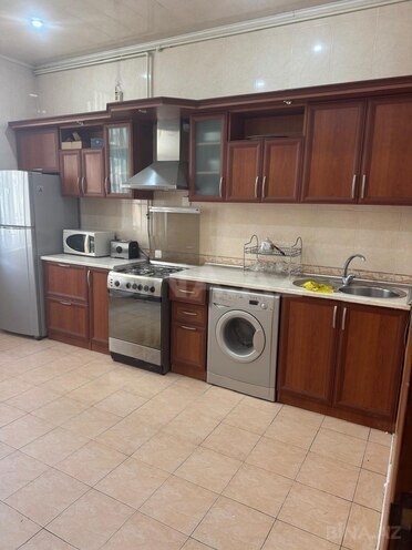 İcarəyə verilir 2 otaqlı yeni tikili 90 m², 28 May m., photo 9 from 13