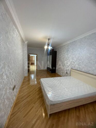 İcarəyə verilir 3 otaqlı yeni tikili 125 m², İnşaatçılar m., photo 3 from 12