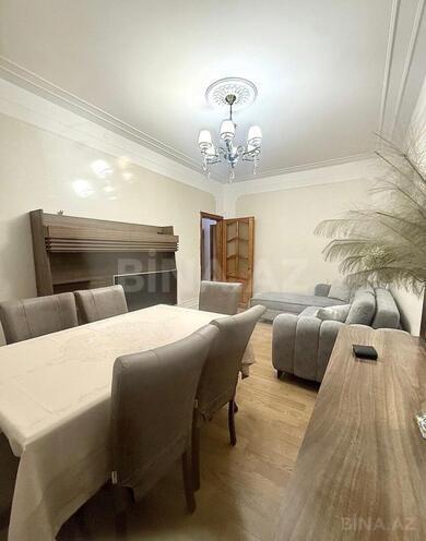 İcarəyə verilir 2 otaqlı köhnə tikili 70 m², Yasamal r., photo 4 from 13