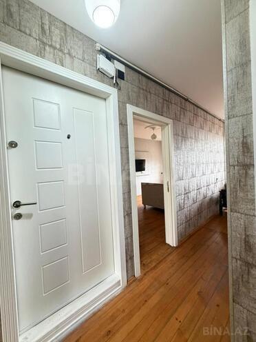 İcarəyə verilir 2 otaqlı köhnə tikili 70 m², 8 Noyabr m., photo 3 from 12