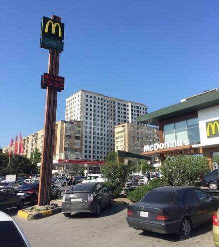 Продаётся 2-комн. новостройка 84 м², м. Ази Асланов, photo 1 from 12