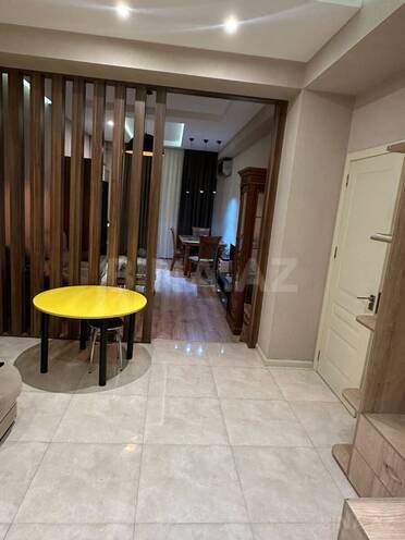 Сдаётся 3-комн. новостройка 108 м², м. 8 ноября, photo 3 from 14