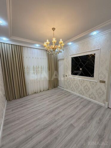 Satılır 2 otaqlı köhnə tikili 55 m², İnşaatçılar m., photo 1 from 15