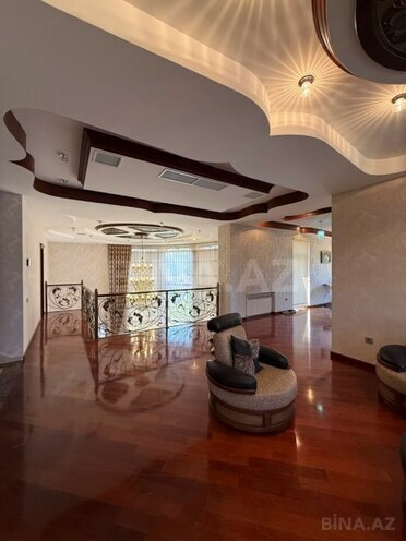 Satılır 8 otaqlı həyət evi/bağ evi 665 m², Bakıxanov q., photo 12 from 32