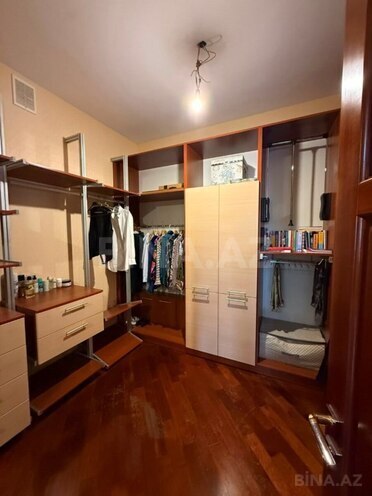 Satılır 8 otaqlı həyət evi/bağ evi 665 m², Bakıxanov q., photo 18 from 32