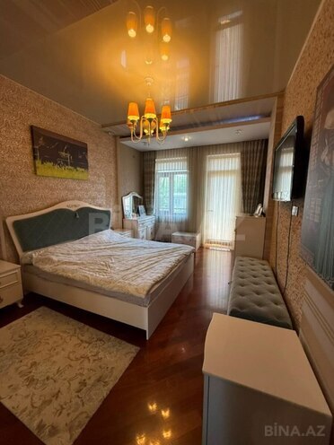 Satılır 8 otaqlı həyət evi/bağ evi 665 m², Bakıxanov q., photo 15 from 32