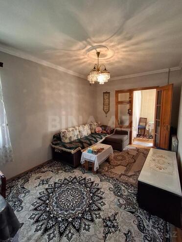 Satılır 2 otaqlı köhnə tikili 51 m², İnşaatçılar m., photo 3 from 13
