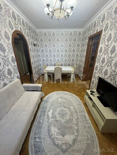 İcarəyə verilir 2 otaqlı köhnə tikili 60 m², 28 May m., photo 4 from 9