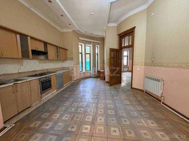 Продаётся 12-комн. дом/дача 620 м², Наримановский  р., photo 5 from 25