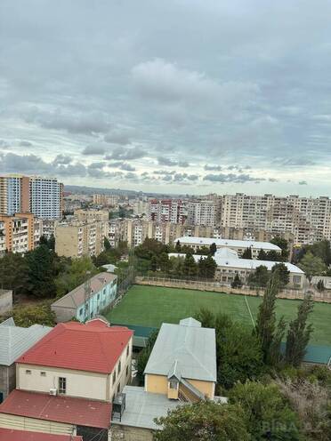 Продаётся 3-комн. вторичка 80 м², Бинагадинский р., photo 8 from 11