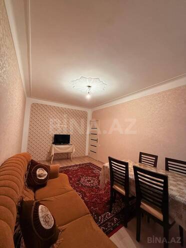 Продаётся 3-комн. вторичка 80 м², Бинагадинский р., photo 4 from 11