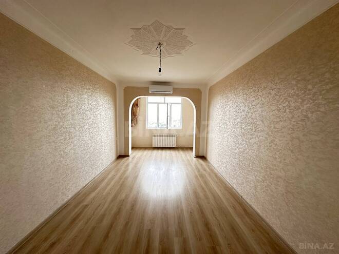 Продаётся 3-комн. вторичка 80 м², Бинагадинский р., photo 3 from 11