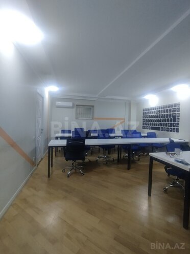 Сдаётся 1-комн. офис 50 м², м. Низами, photo 7 from 10