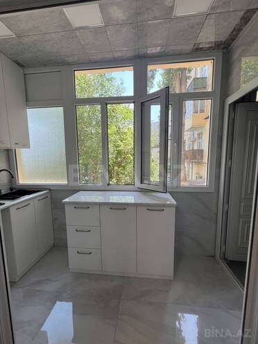 Продаётся 2-комн. вторичка 40 м², м. Нариман Нариманов, photo 8 from 14