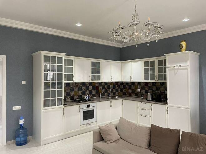 Продаётся 2-комн. вторичка 70 м², м. Ичеришехер, photo 10 from 18