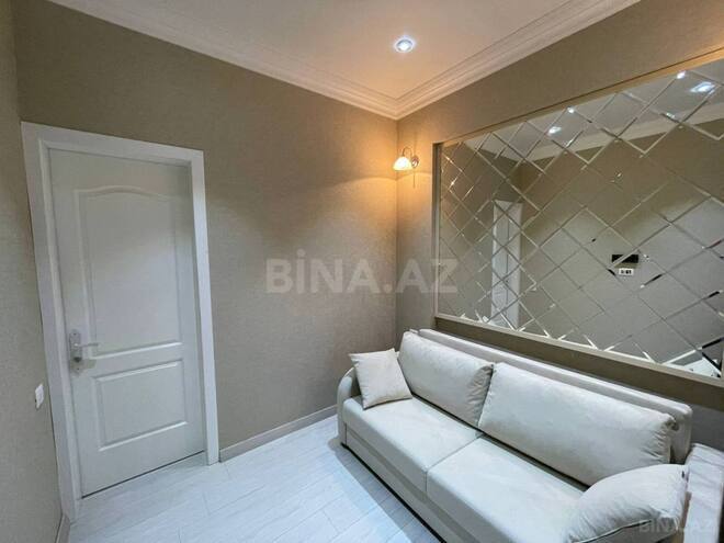 Продаётся 2-комн. вторичка 70 м², м. Ичеришехер, photo 17 from 18