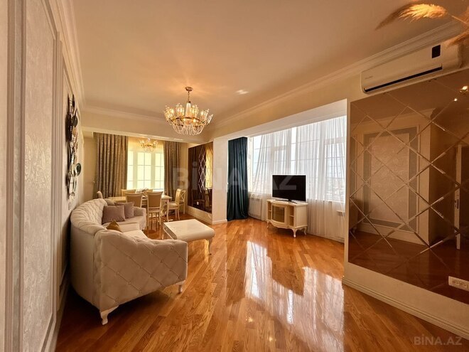 Satılır 4 otaqlı yeni tikili 170 m², Badamdar q., photo 1 from 16