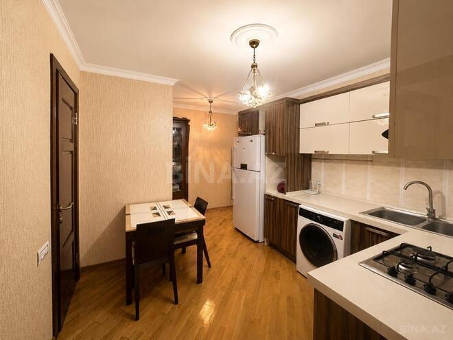 Продаётся 2-комн. вторичка 67 м², м. Нариман Нариманов, photo 8 from 9