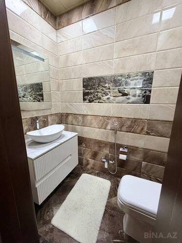 Сдаётся 3-комн. офис 150 м², м. Низами, photo 15 from 17