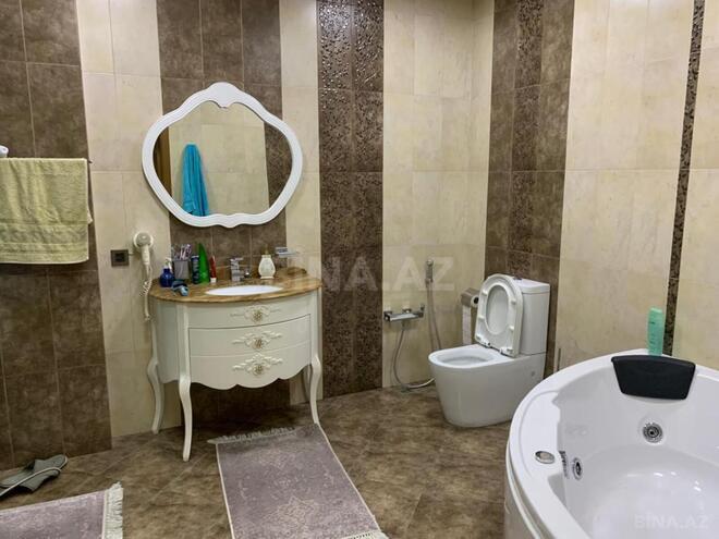 Сдаётся 4-комн. новостройка 170 м², м. Низами, photo 18 from 21