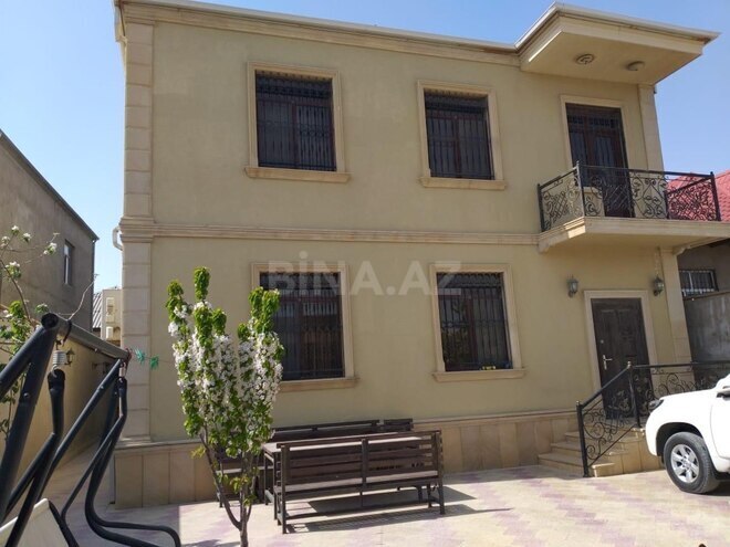 Satılır 4 otaqlı həyət evi/bağ evi 200 m², Binəqədi r., photo 1 from 15