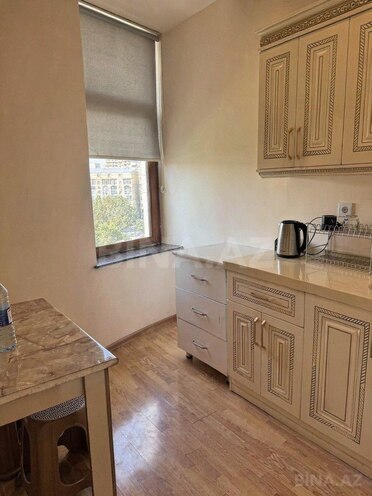 İcarəyə verilir 5 otaqlı ofis 240 m², Sahil m., photo 8 from 11