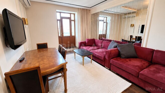 İcarəyə verilir 3 otaqlı yeni tikili 100 m², Gənclik m., photo 4 from 10