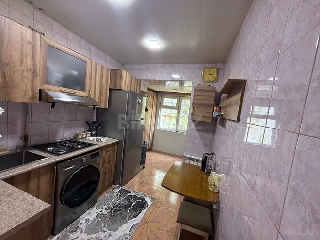 Продаётся 4-комн. вторичка 100 м², м. Нефтчиляр, photo 13 from 23