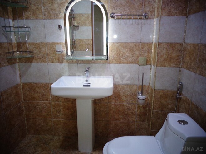 Продаётся 3-комн. вторичка 65 м², м. Элмляр Академиясы, photo 13 from 16