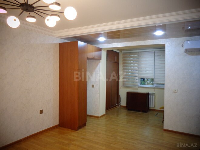 Продаётся 3-комн. вторичка 65 м², м. Элмляр Академиясы, photo 15 from 16