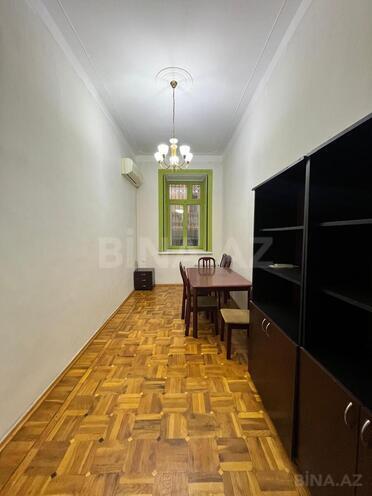 Сдаётся 2-комн. вторичка 60 м², м. Ичеришехер, photo 4 from 16