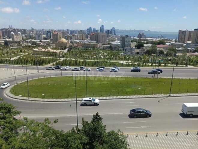 Satılır 3 otaqlı köhnə tikili 85 m², İçəri Şəhər m., photo 4 from 25
