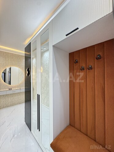 Продаётся 2-комн. новостройка 80 м², м. Ази Асланов, photo 1 from 10